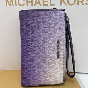 MICHAEL KORS Jet Set Large Ombré Signature Logo Double Zip Wristlet Phone Holder